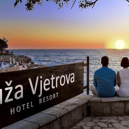 Ruza Vjetrova - Wind Rose Hotel Resort Dobra Voda Kültér fotó