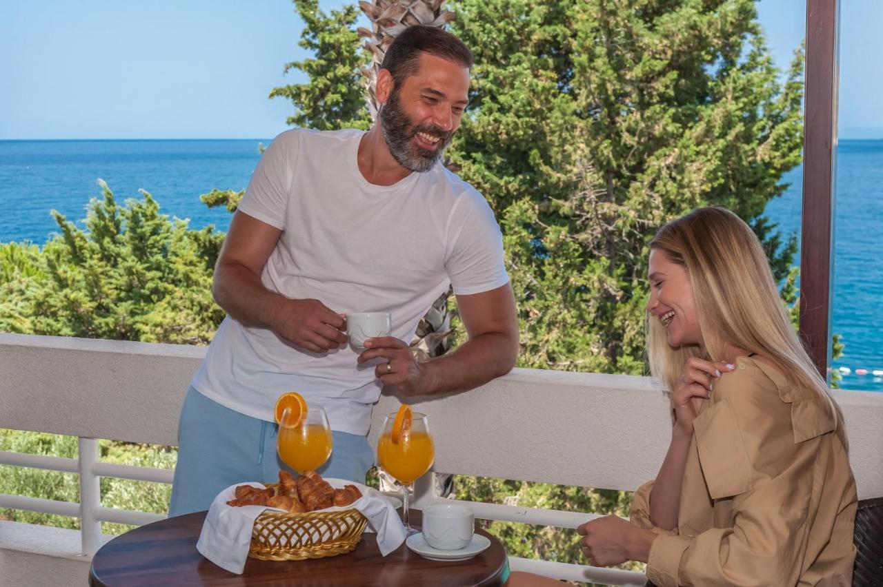Ruza Vjetrova - Wind Rose Hotel Resort Dobra Voda Kültér fotó