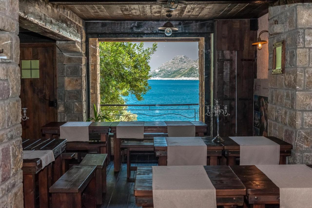 Ruza Vjetrova - Wind Rose Hotel Resort Dobra Voda Kültér fotó