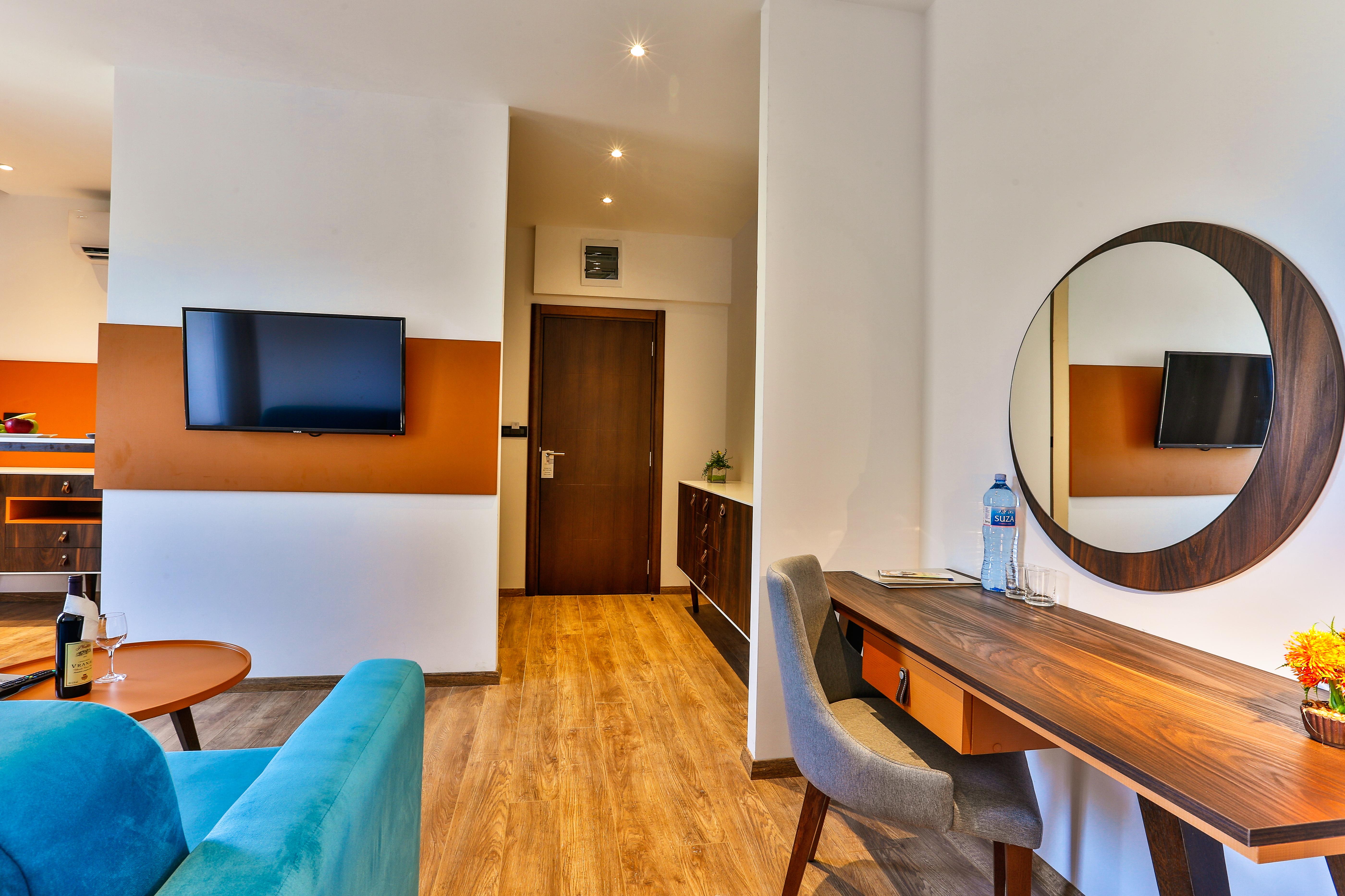 Ruza Vjetrova - Wind Rose Hotel Resort Dobra Voda Kültér fotó